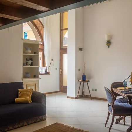 3 Follow Your Dreams Apartment Timisoara
